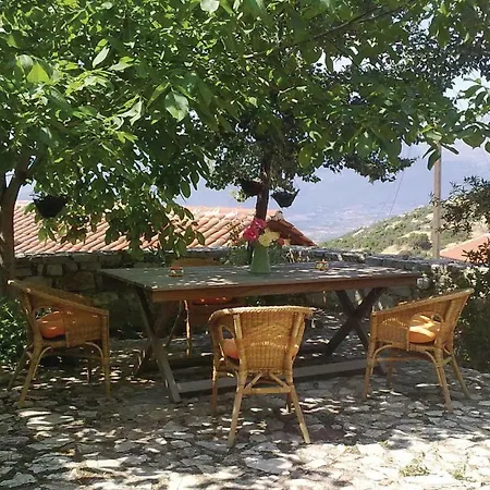 Holiday Peloponnese With A Fireplace 08 度假居 *
